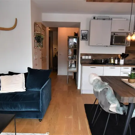 Apartment Vaujanylocations - Saphir 04 *